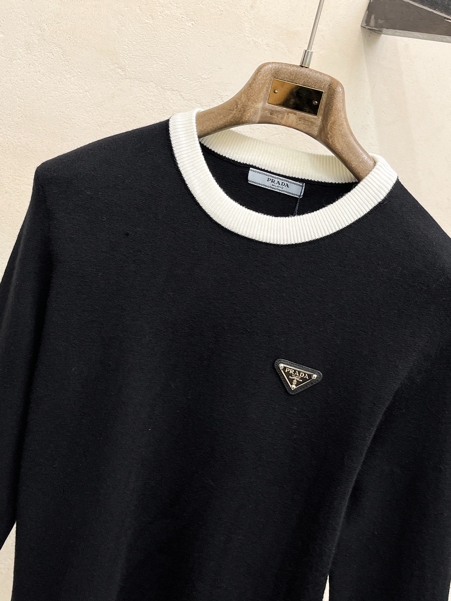 Prada Unisex Sweatshirt Size M-XXXL