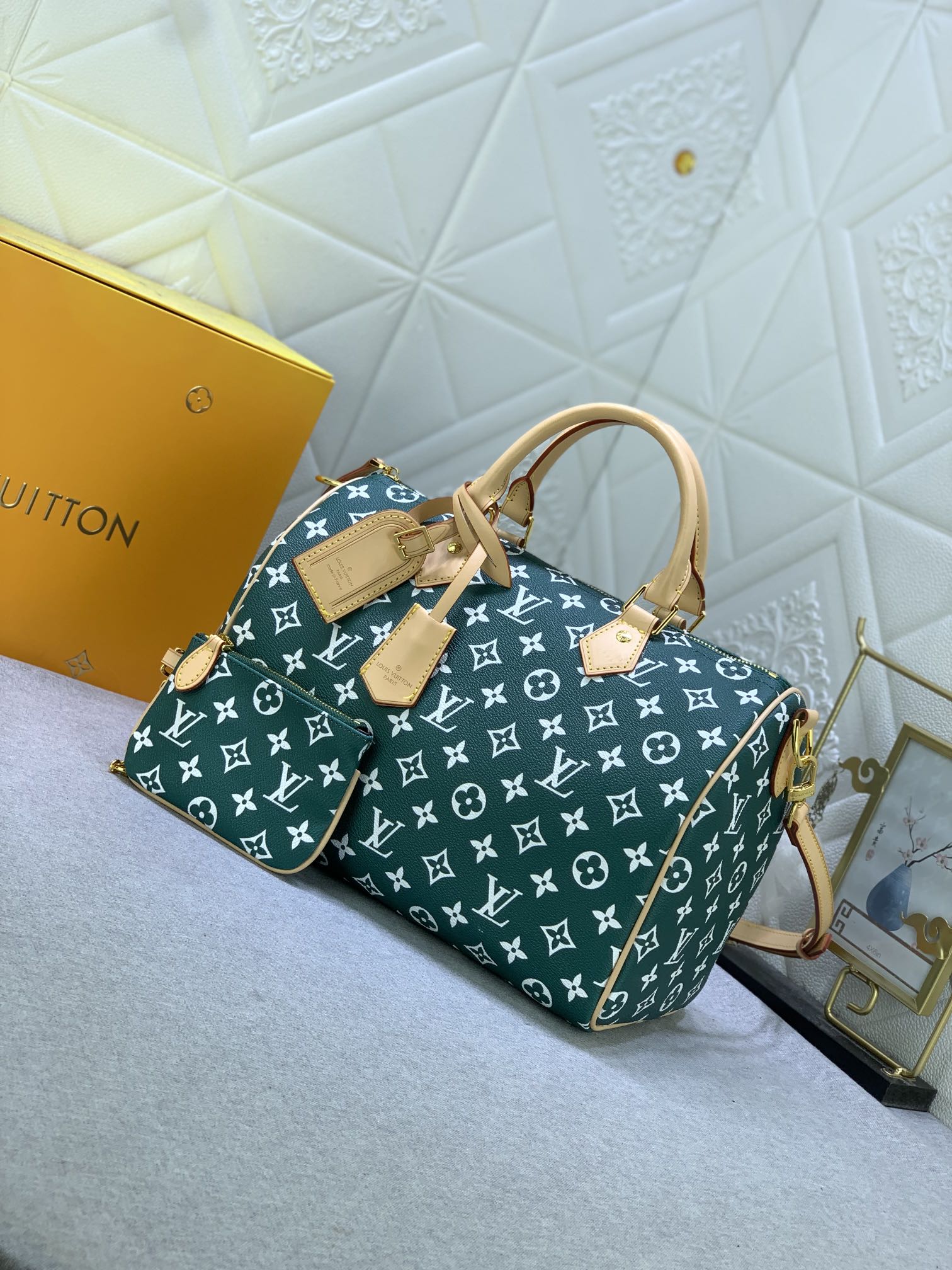 Louis Vuitton Speedy P9 Bandoulière 30 Monogram Leather Travel Bags Size 30*21*7cm