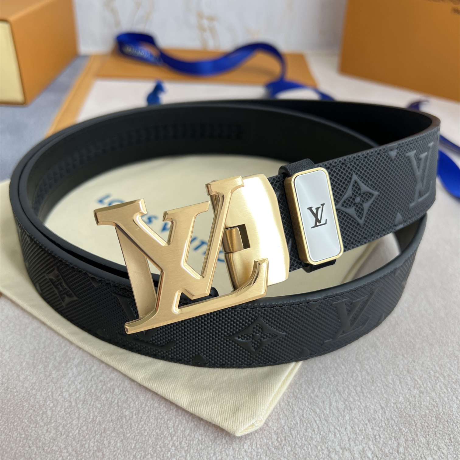 Louis Vuitton Men Belt Width 3.5cm