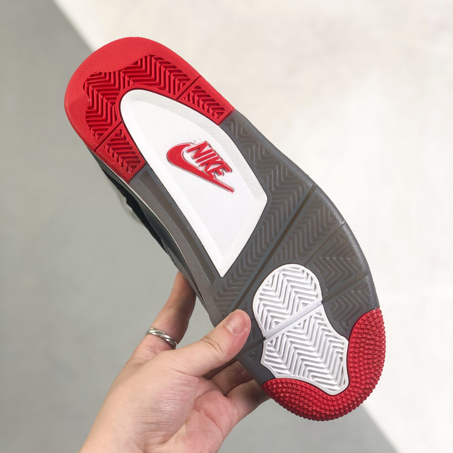 Nike Air Jordan 4 Sneakers Shoes Gr. 36-46