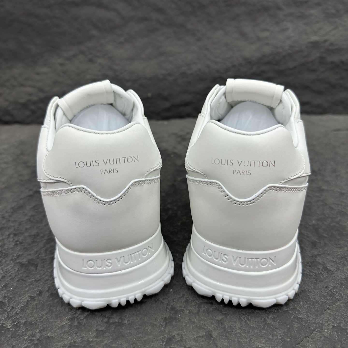 Louis Vuitton Run Away Sneaker For Men Size 39-46