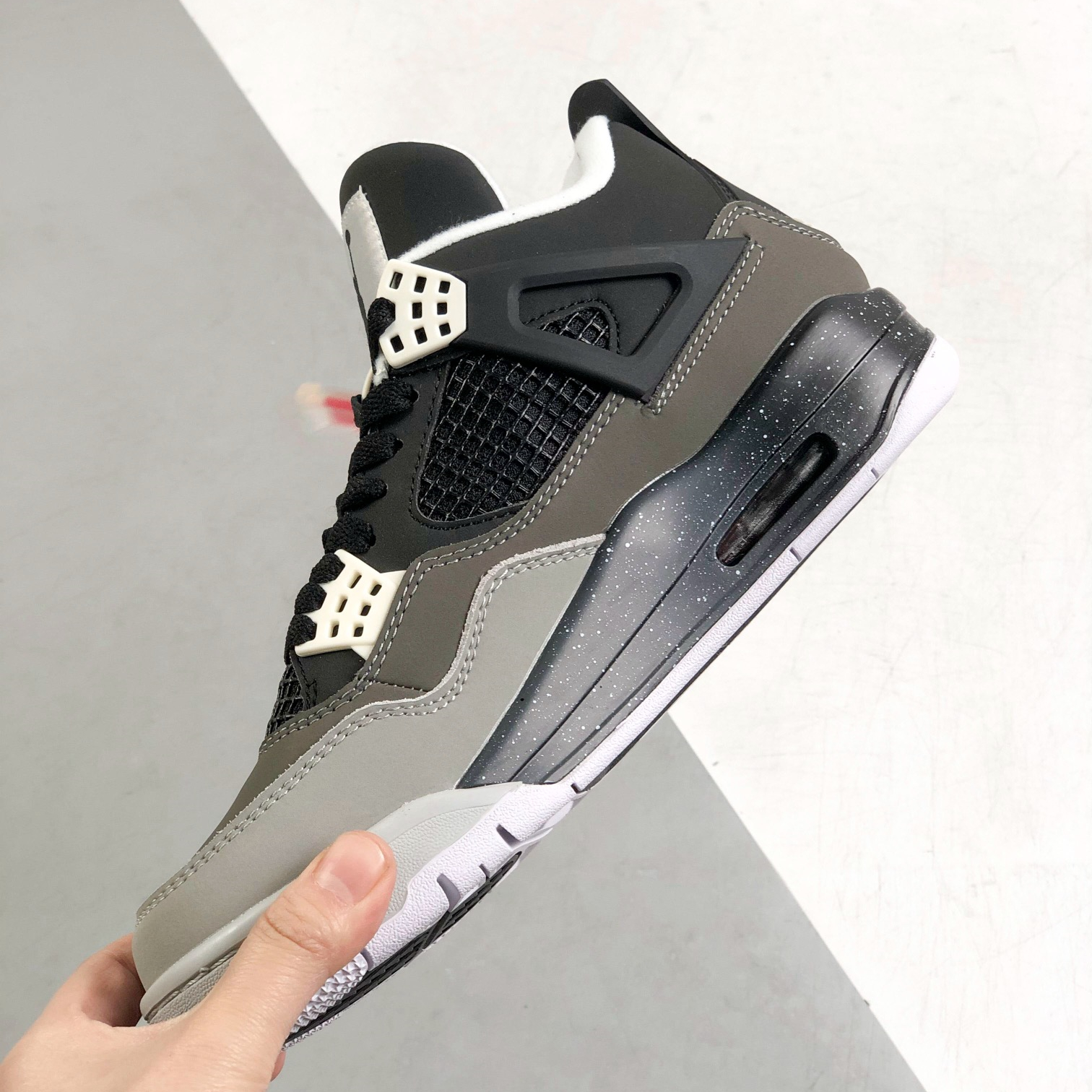 Nike Air Jordan 4 Sneakers Shoes Gr. 36-46