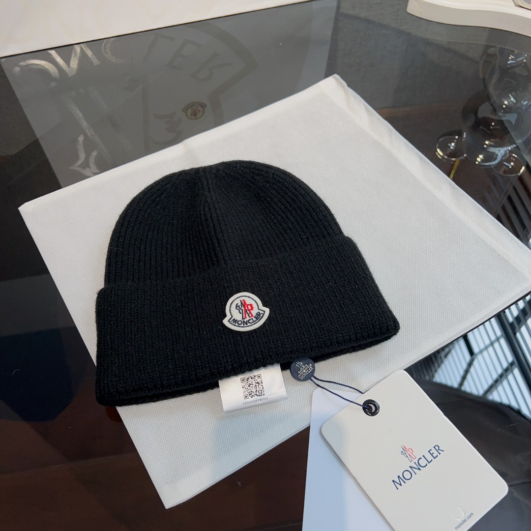 Moncler Knitted Hat 8-Color