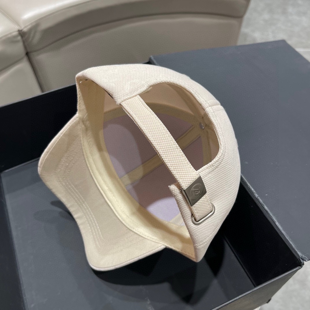 Louis Vuitton Baseball Cap