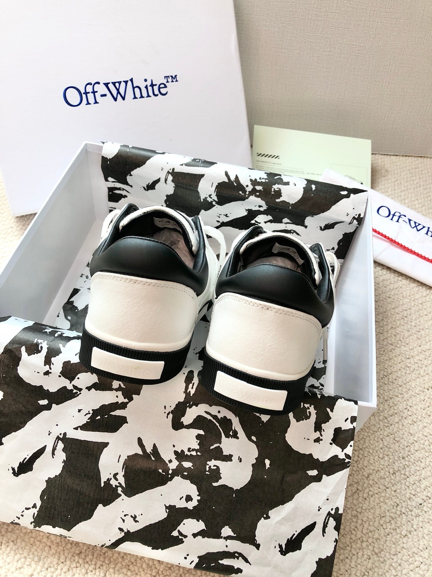 OFF White 2024ss New Low Vulcanized Sneaker Size 36-45