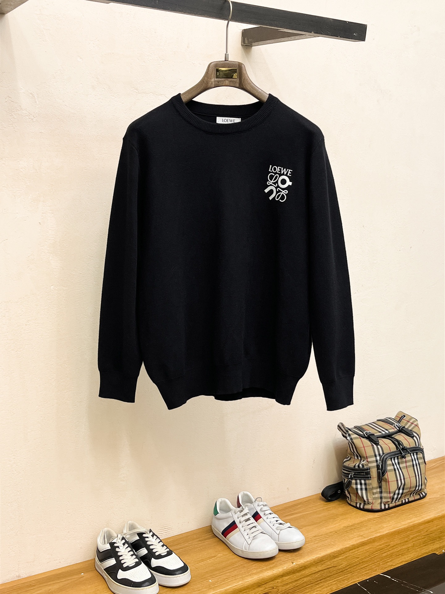 Loewe Unisex Sweatshirt Size M-XXXL