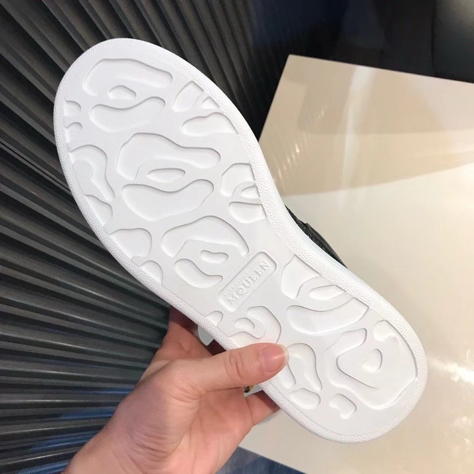 Alexander McQueen OVERSIZED Sneaker Size 35-45