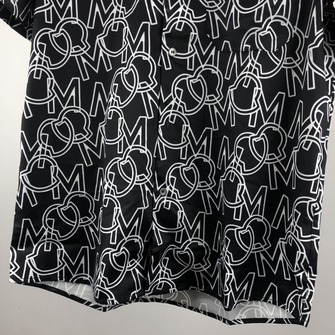 Moncler Sommeranzug Size S-XXL