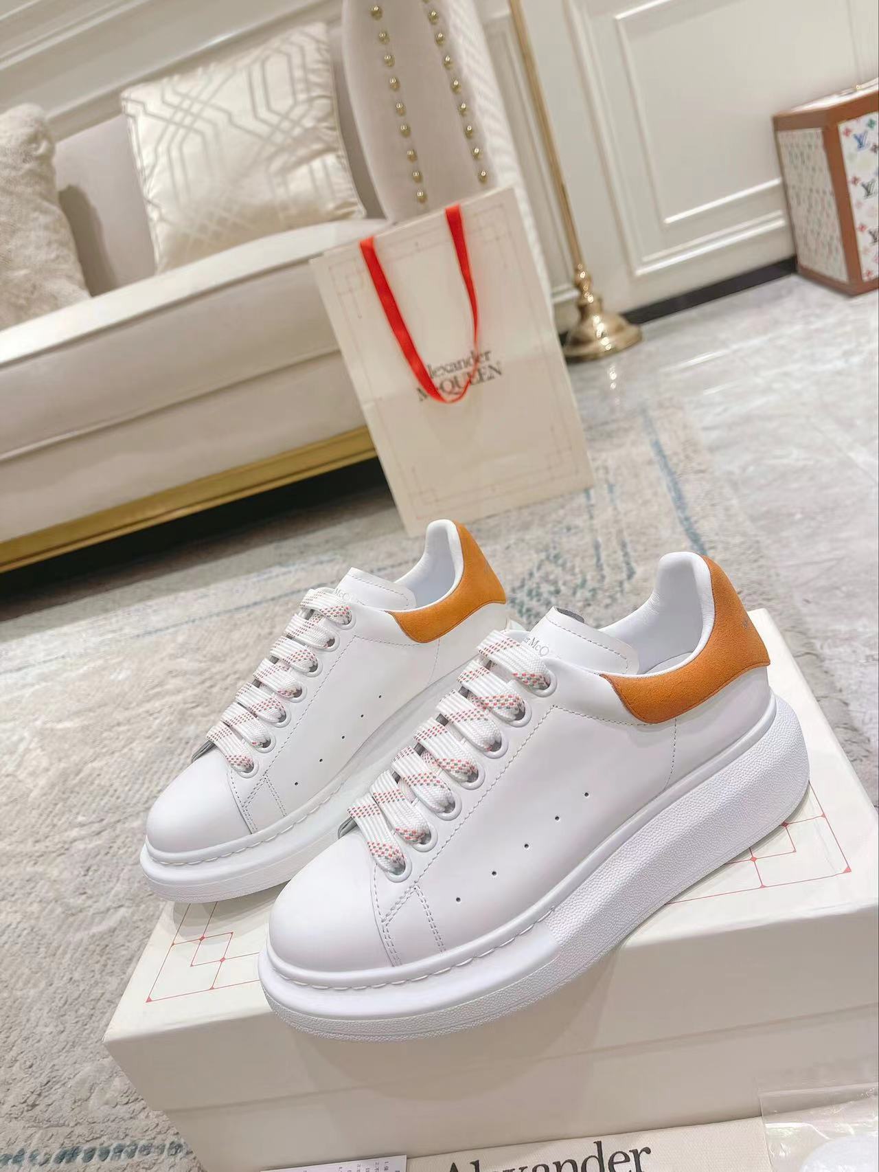 Alexander McQueen OVERSIZED Sneaker Size 36-45
