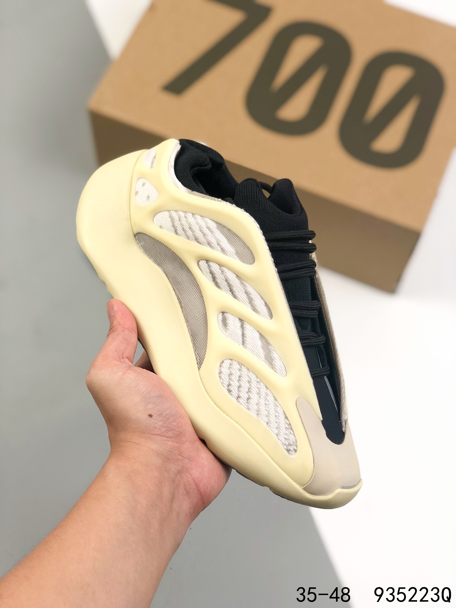 Yeezy 700 V3 Mens/Women's Sneakers Shoes 35 - 48