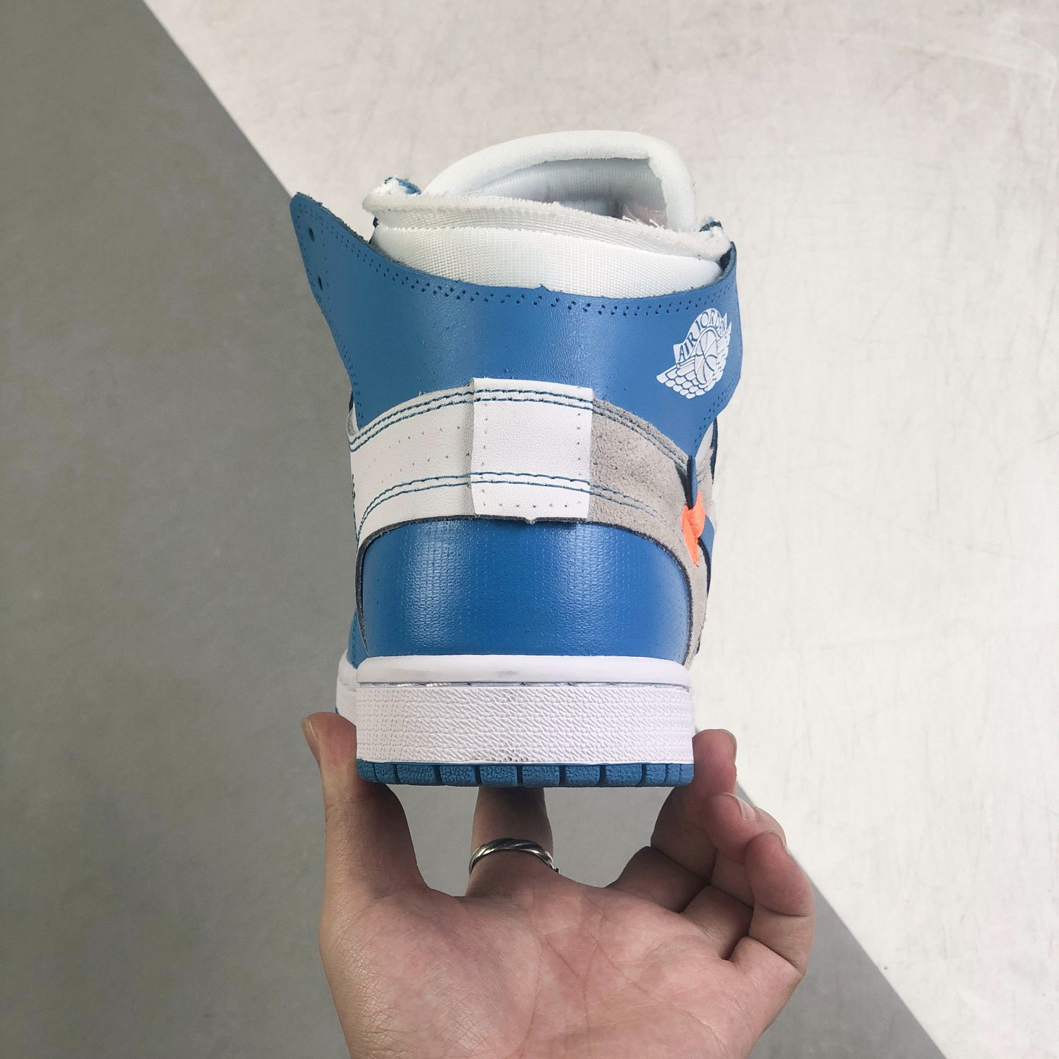 Nike Air Jordan 1 x OFF White High Top Sneakers Shoes Gr. 36-46