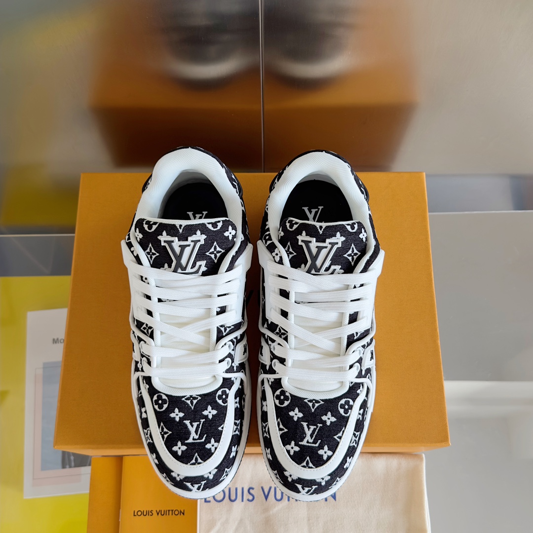 Louis Vuitton 2024New LV Trainer Sneaker Size 36-46