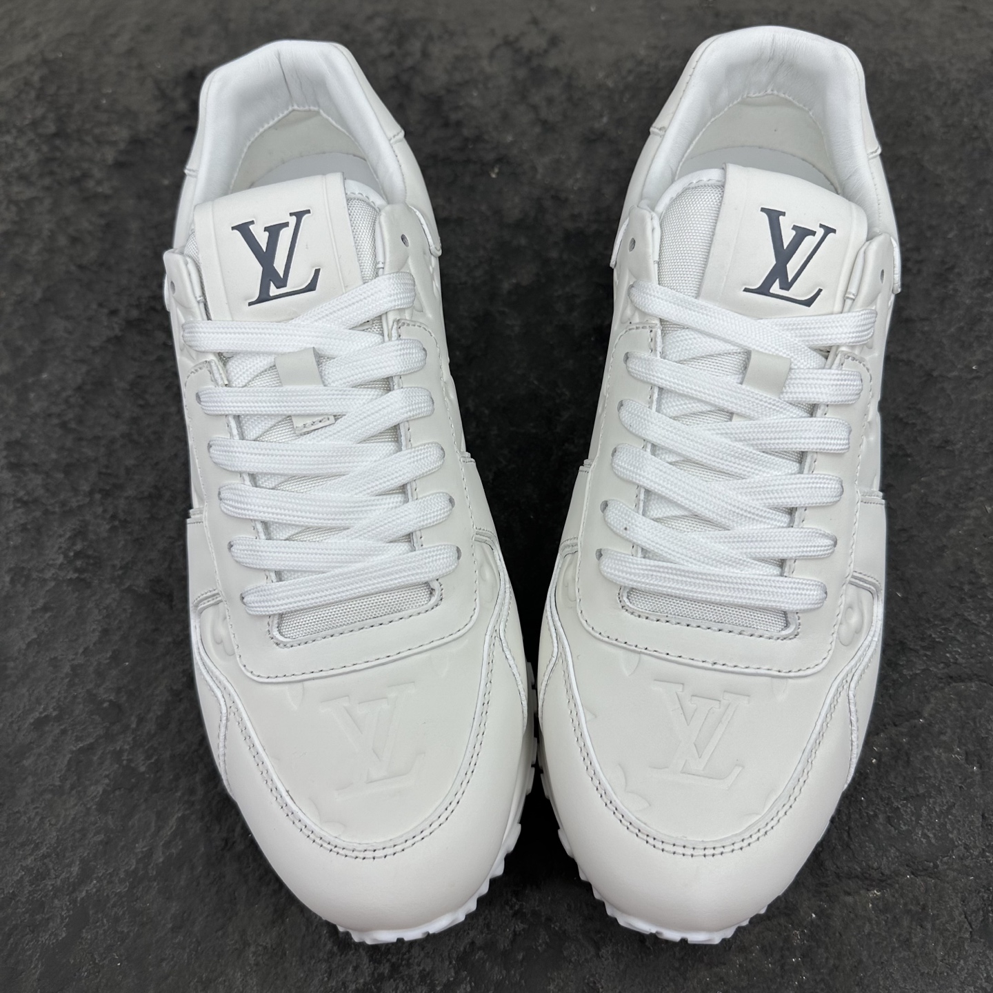 Louis Vuitton Run Away Sneaker For Men Size 39-46