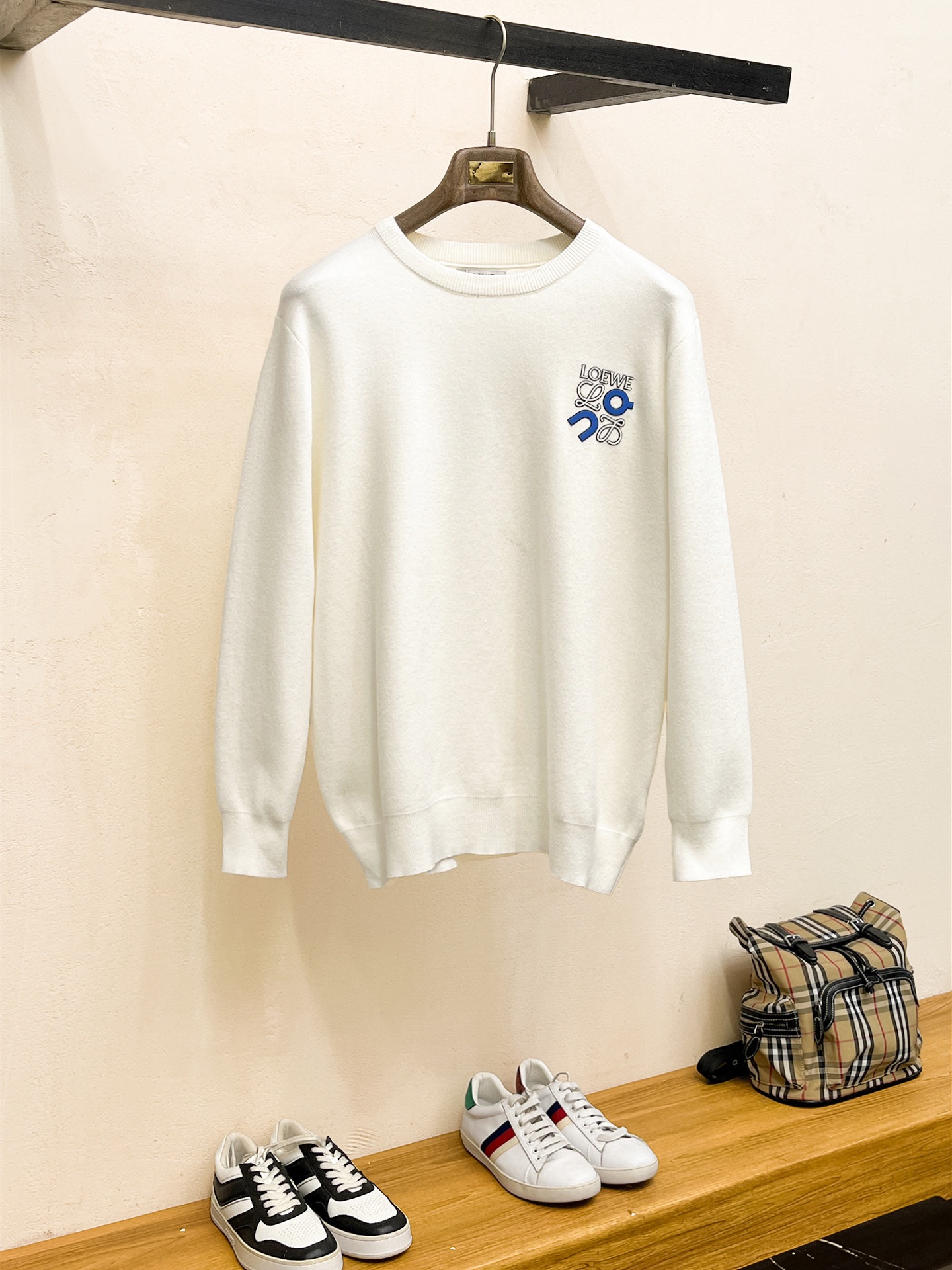 Loewe Unisex Sweatshirt Size M-XXXL