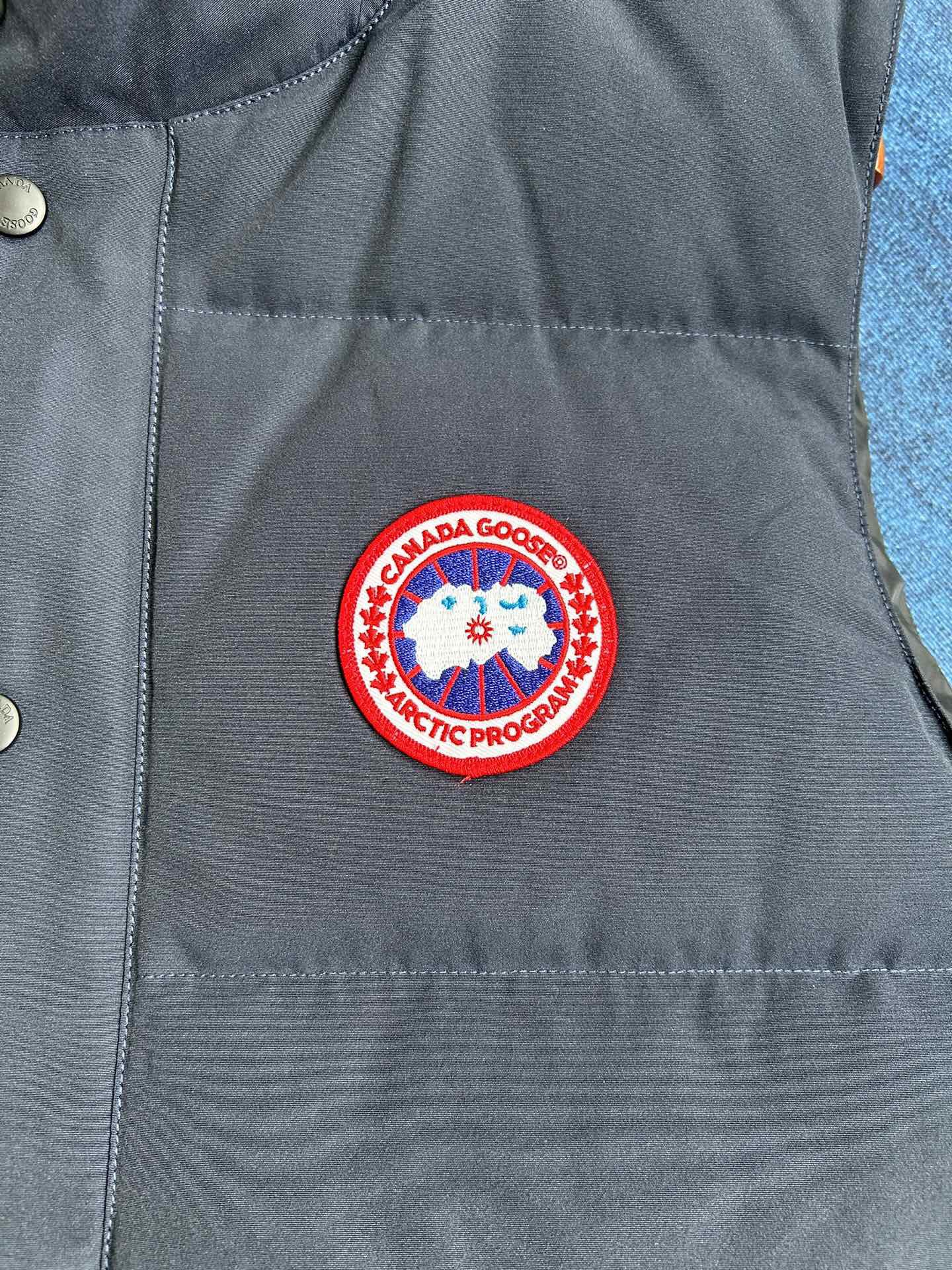 Canada Goose E20 Freestyle Vest-WD Men Winter Vest Size S-XXL