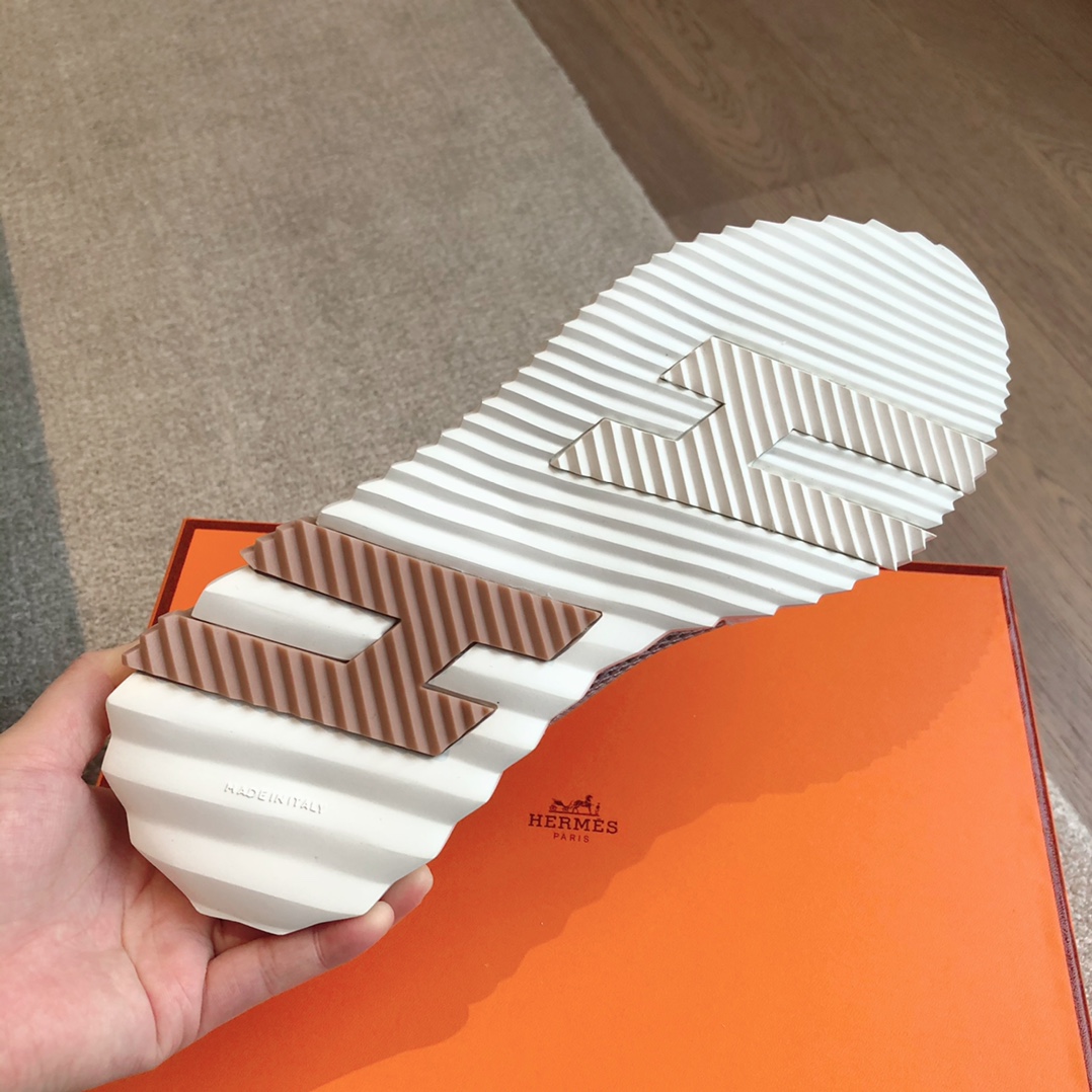 Hermes Bouncing Sneaker Size 36-46