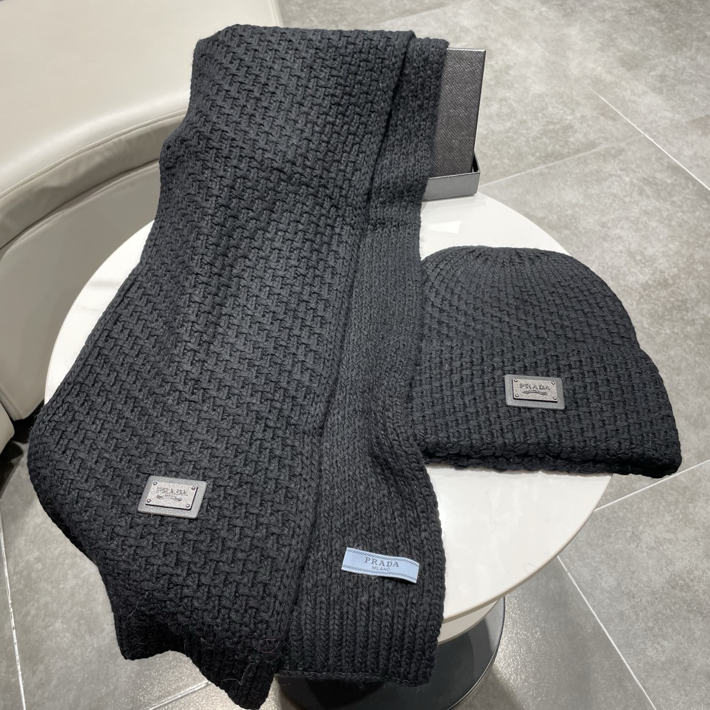 Prada Knitted Hat+Scarf