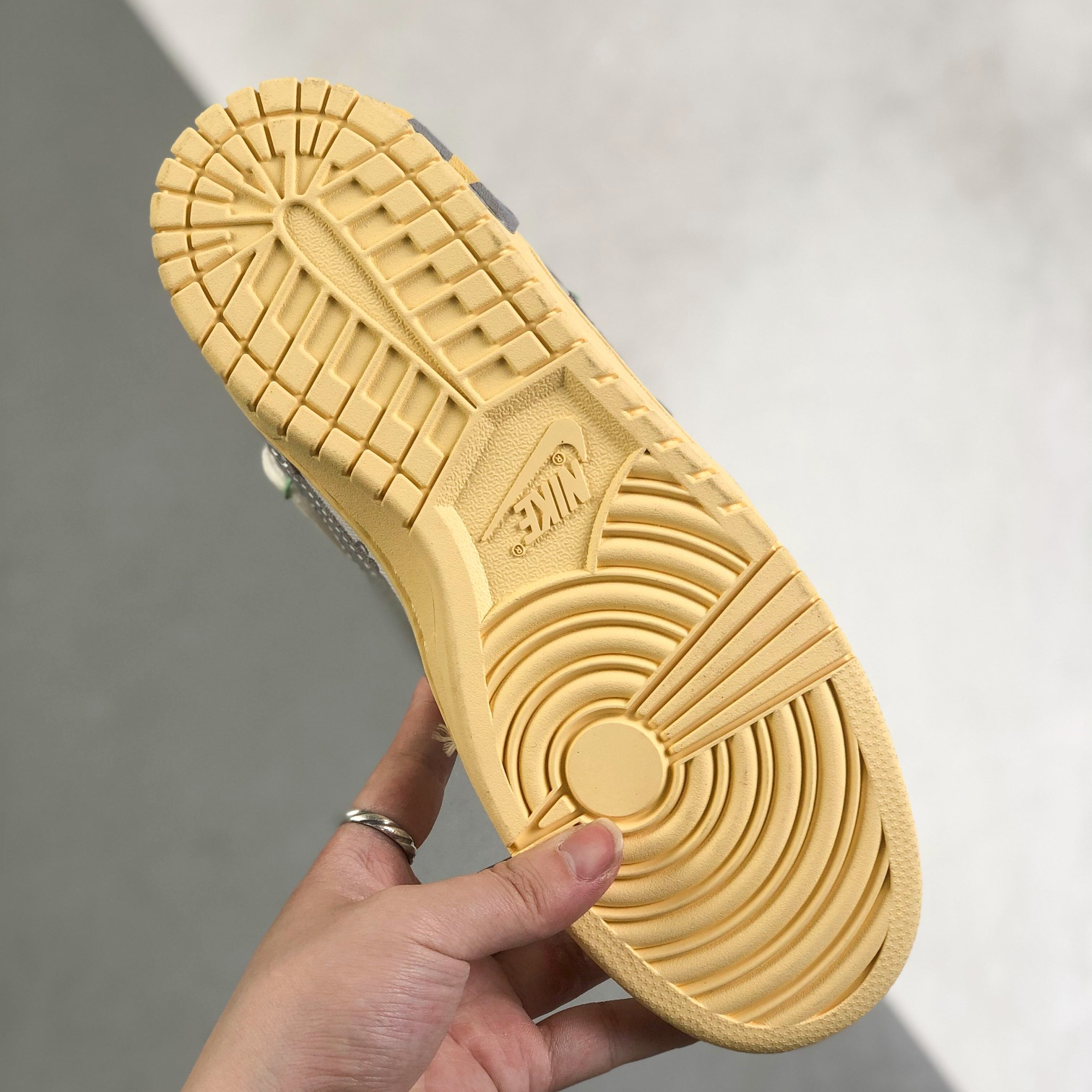 Nike Dunk Low x OFF White Top Sneakers  Gr. 36-45