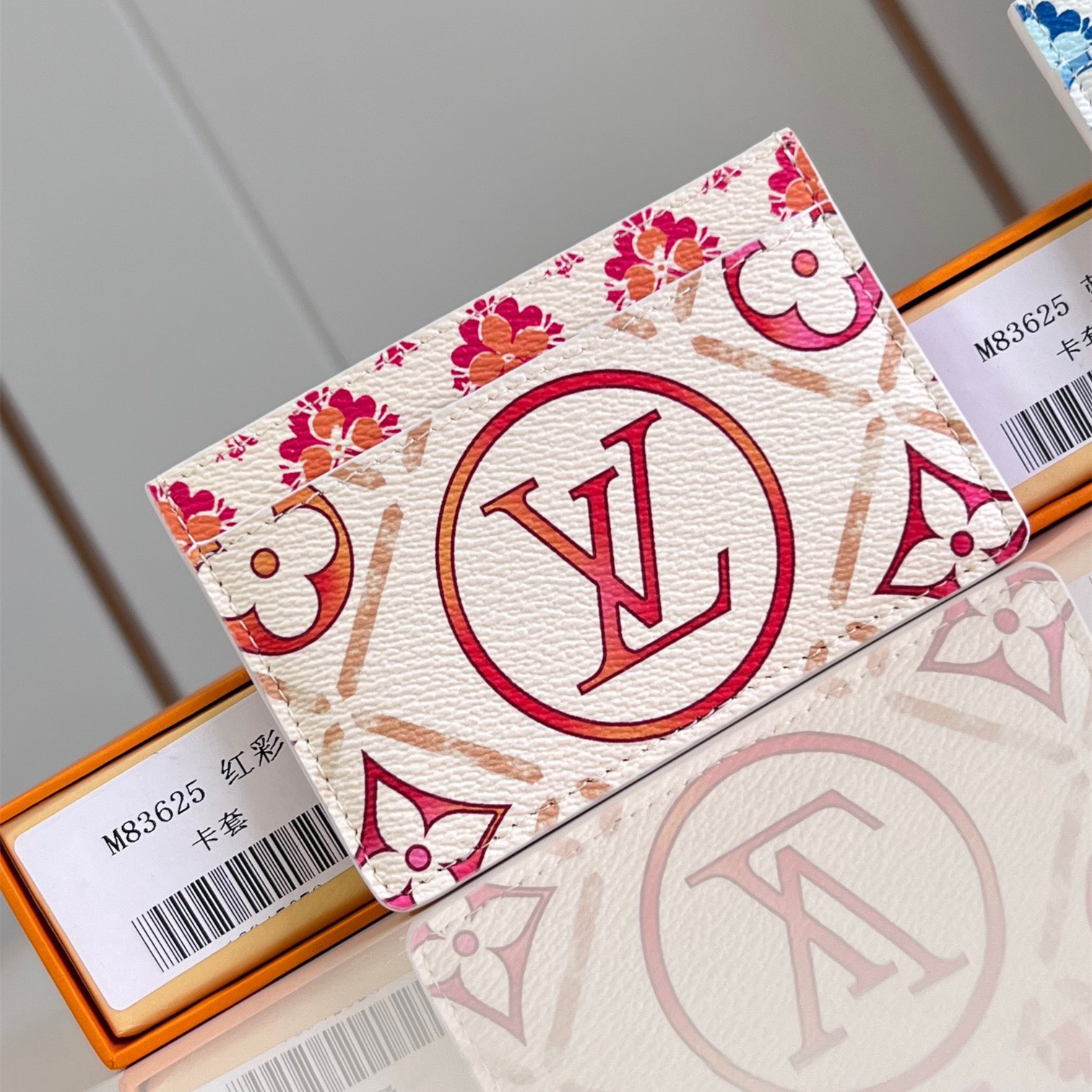 Louis Vuitton M83625 Card Holder Size 11*7*0.5cm