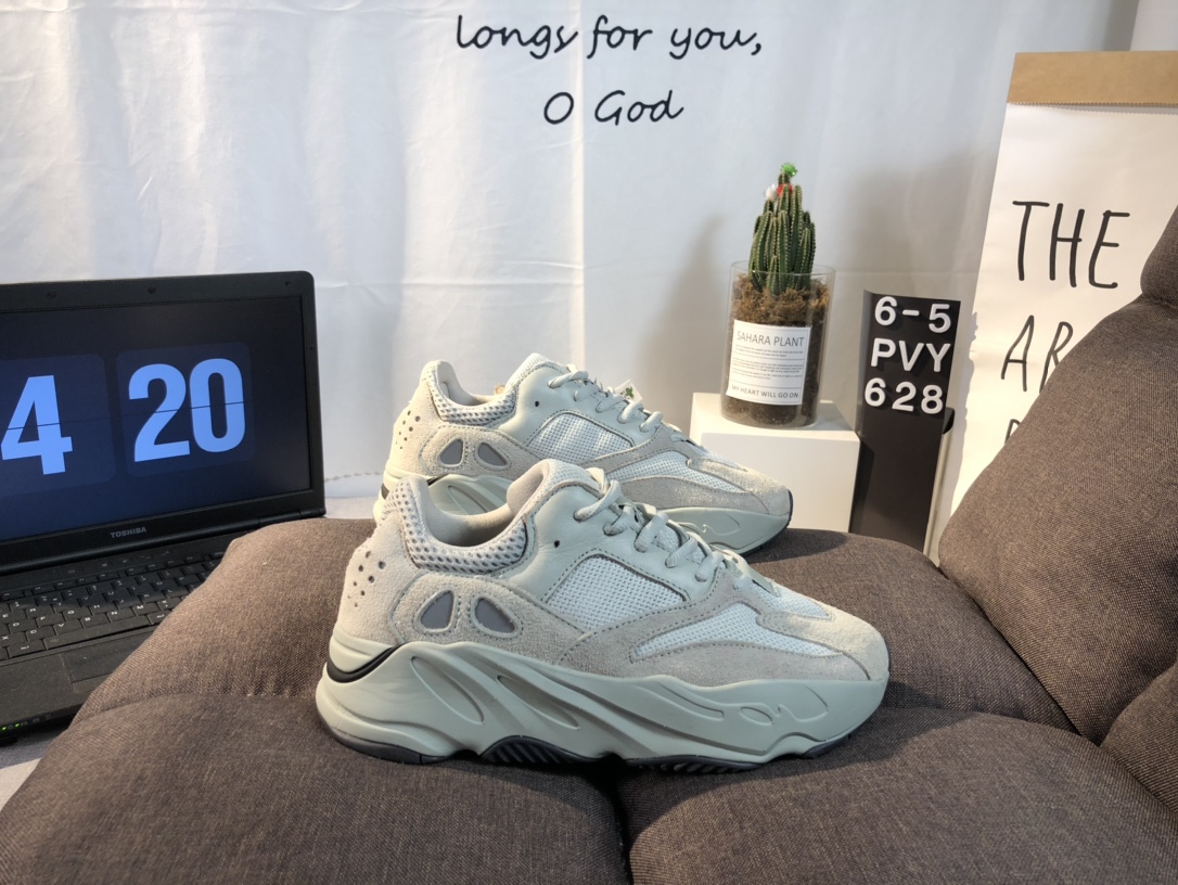 Yeezy 700 Boost Mens/Women's Sneakers Shoes 36 - 45