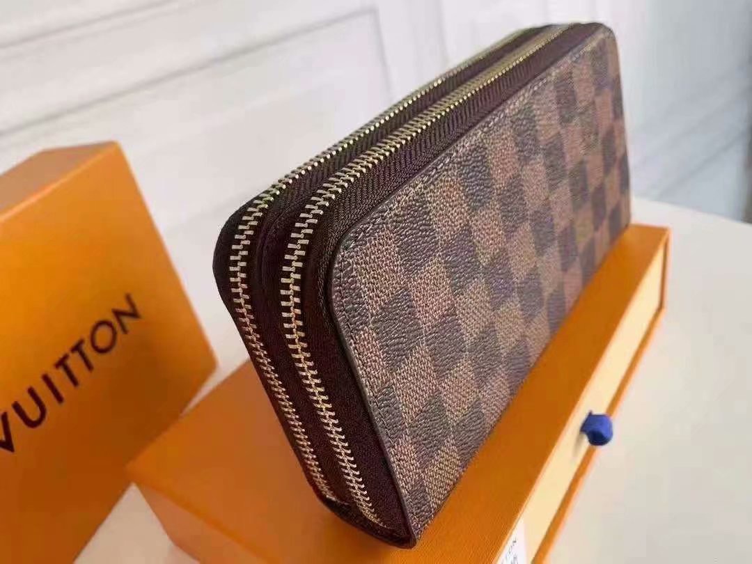 Louis Vuitton Men Wallet M61723 19*10*4cm