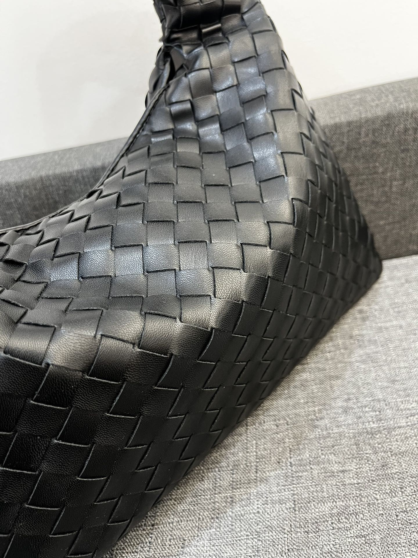 Bottega Veneta HO Shoulder Bags 40*24cm