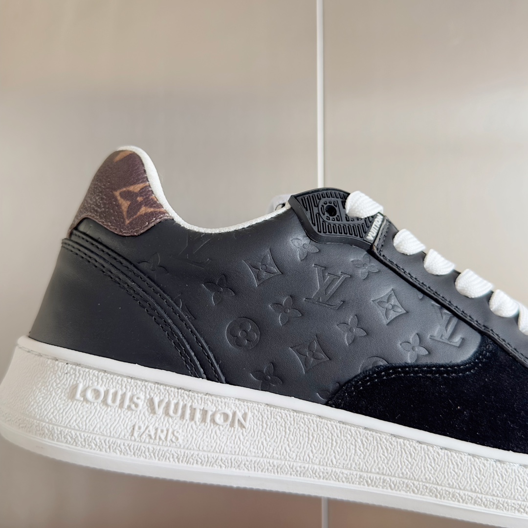Louis Vuitton LV Stadium Sneaker Size 36-45