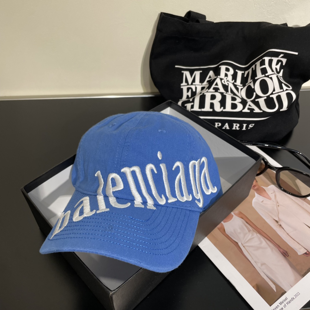 Balenciaga Baseball Cap