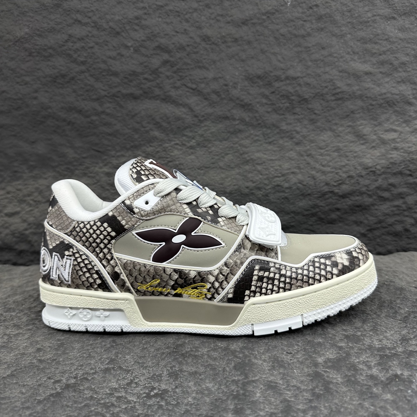 Louis Vuitton LV Trainer Sneaker Size 36-46