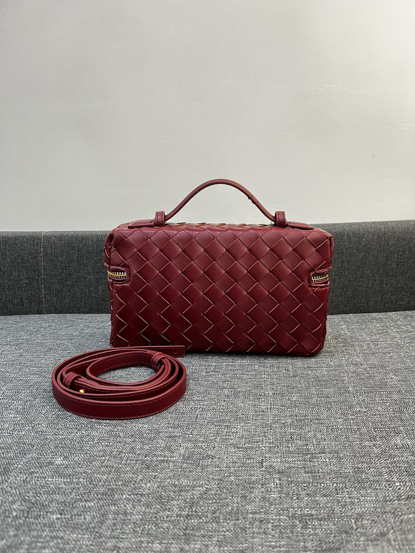 Bottega Veneta Vanity Case Shoulder Bags 24*13*6cm