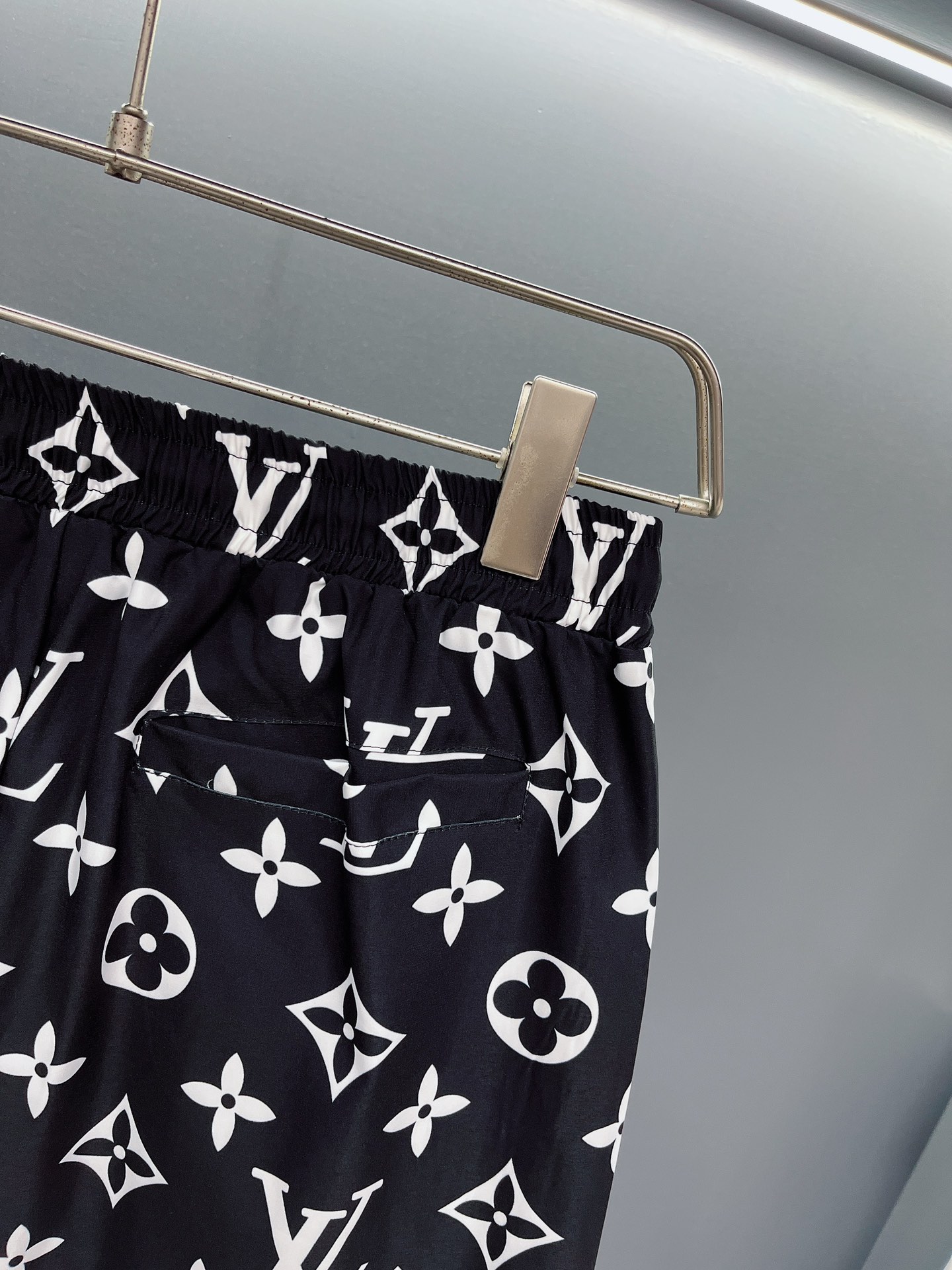 Louis Vuitton Beach Pants Size M-XXXL
