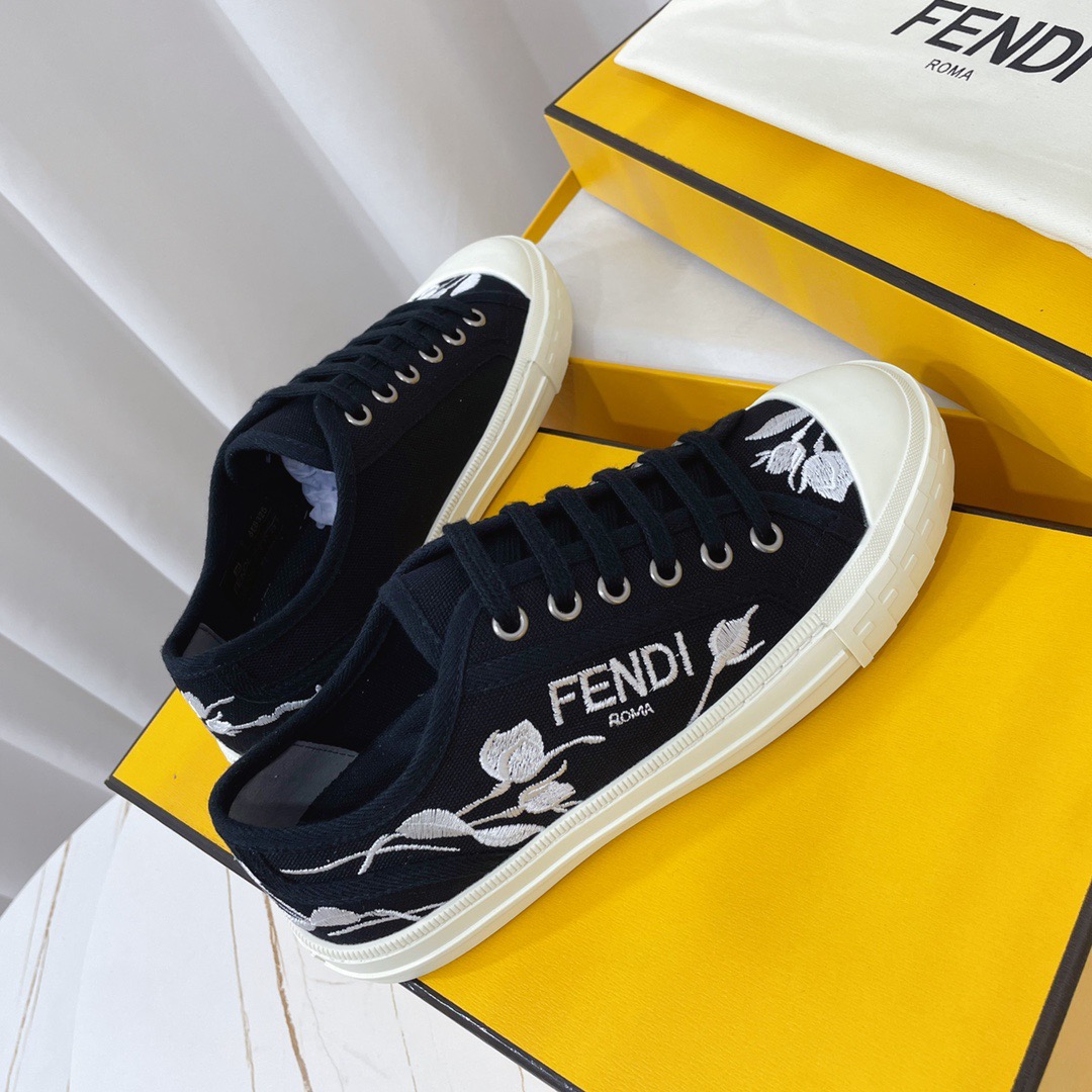 Fendi Domino Sneaker for Women Size 35-40  5-Color