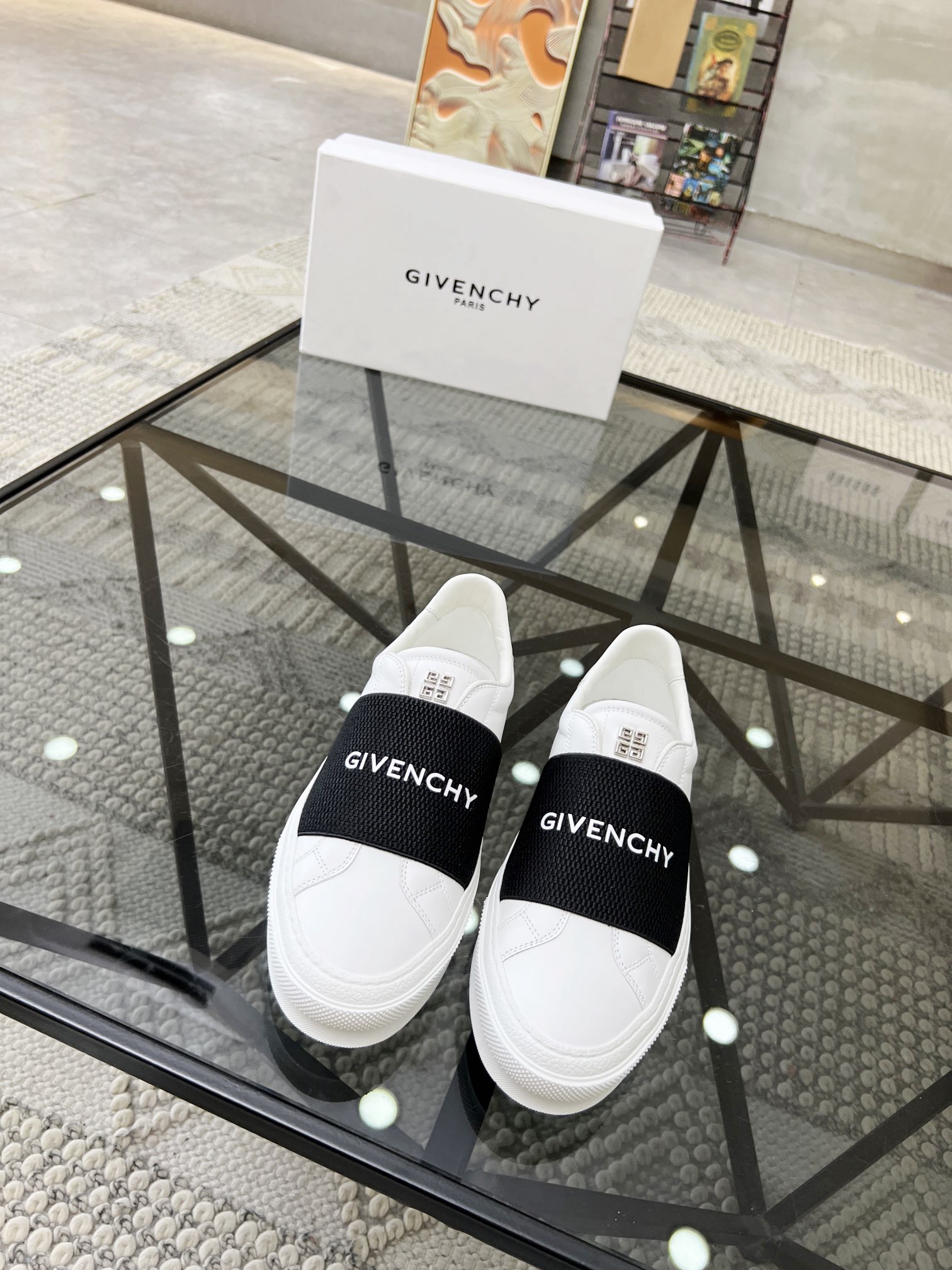 Givenchy TPU Sneaker Size 36-46