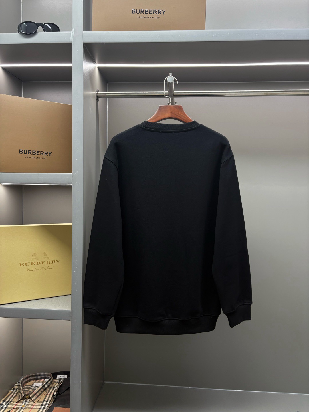 Burberry Unisex Sweatshirt Size S-XXL