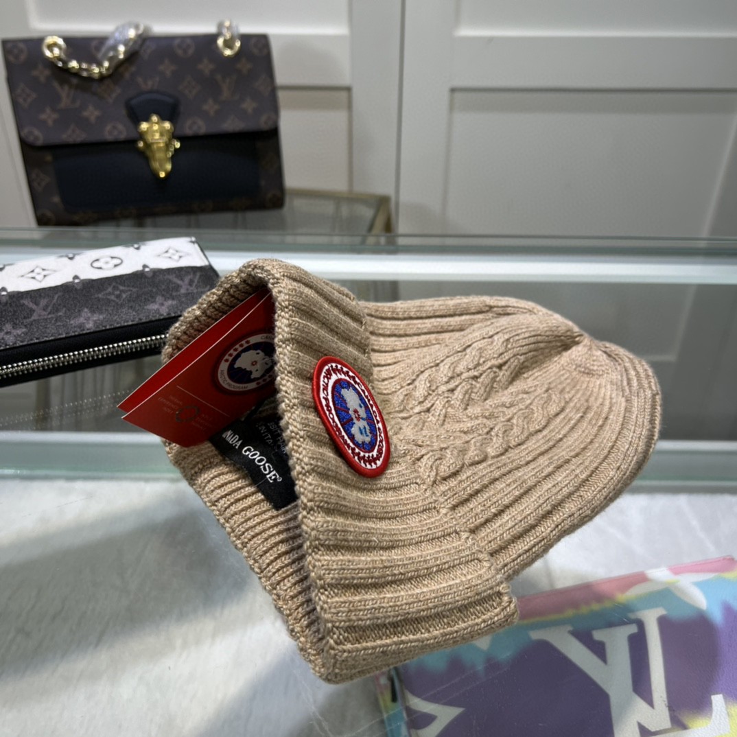 Canada Goose Knitted Hat
