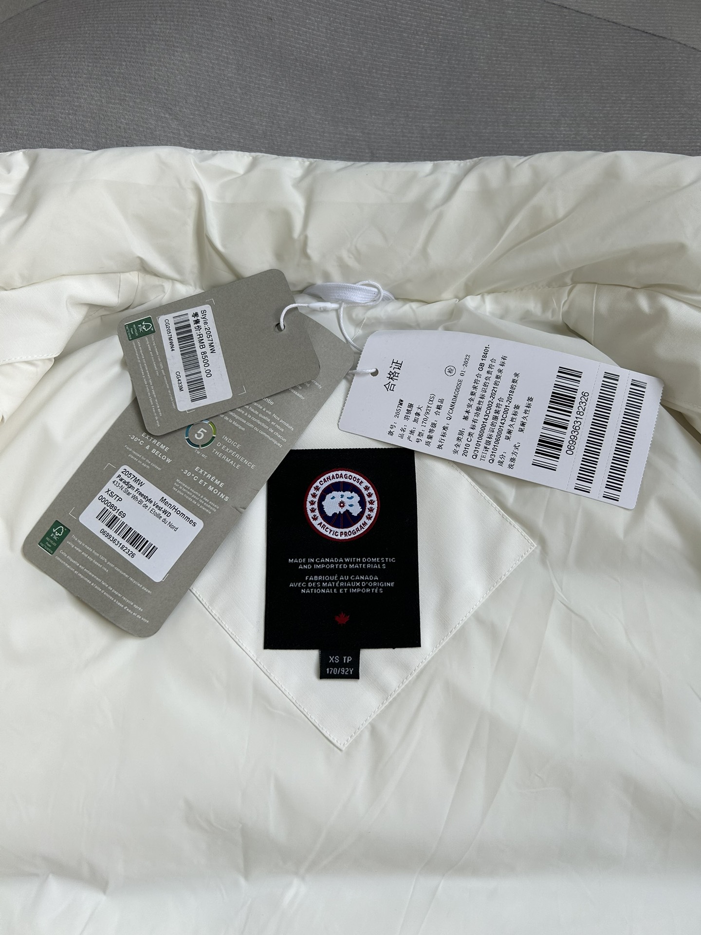 Canada Goose Paradigm Freestyle Vest-WD Men Winter Vest Size XS-XXL