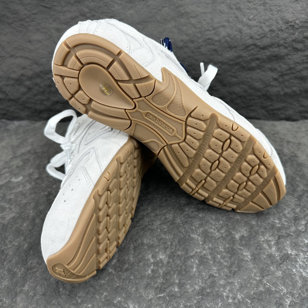 MiuMiu x New Balance Sneaker Size 35-46