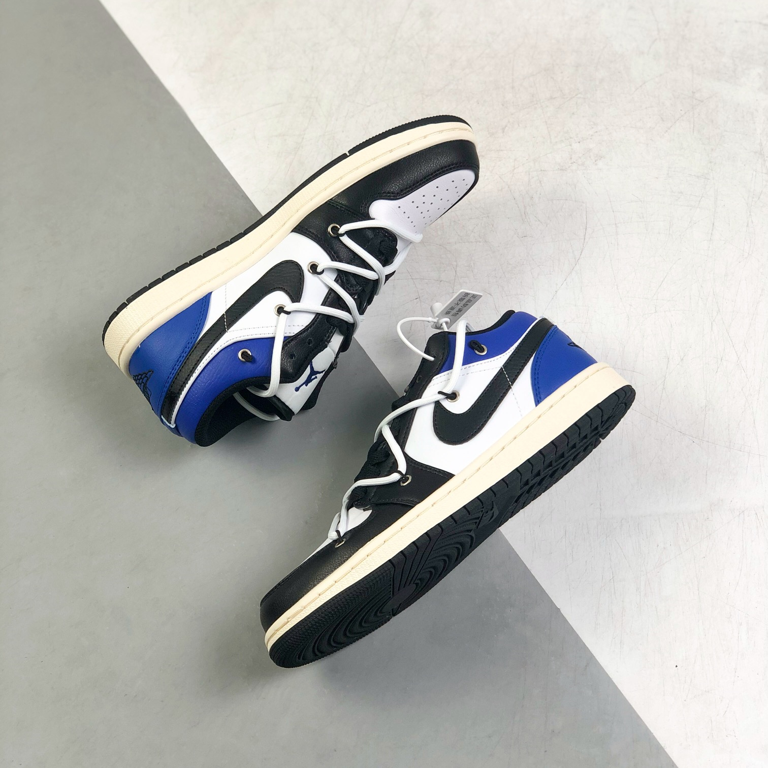 Nike Air Jordan 1 x OFF White Low Top Sneakers Shoes Gr. 36-46