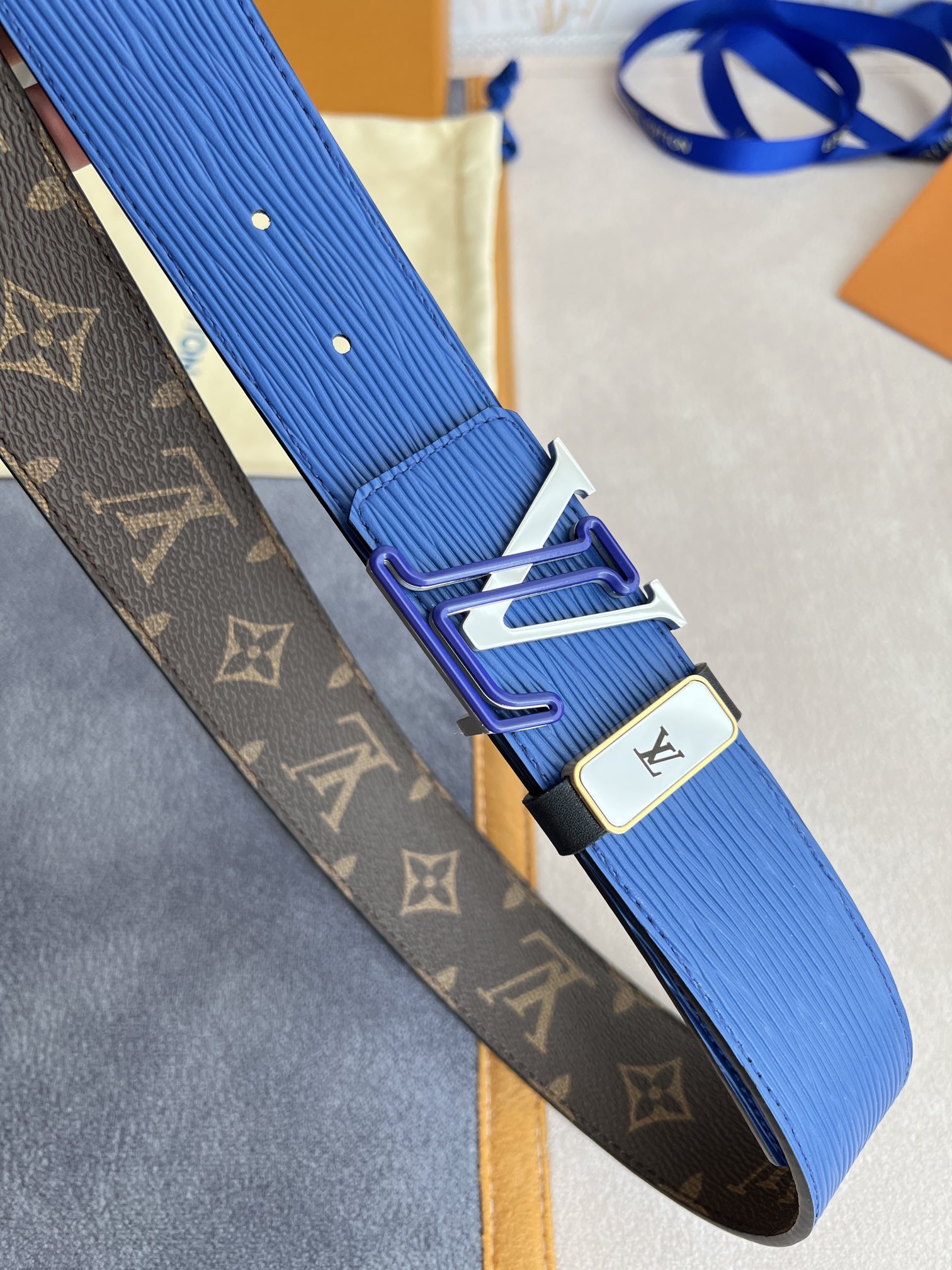 Louis Vuitton Men Belt Width 4cm