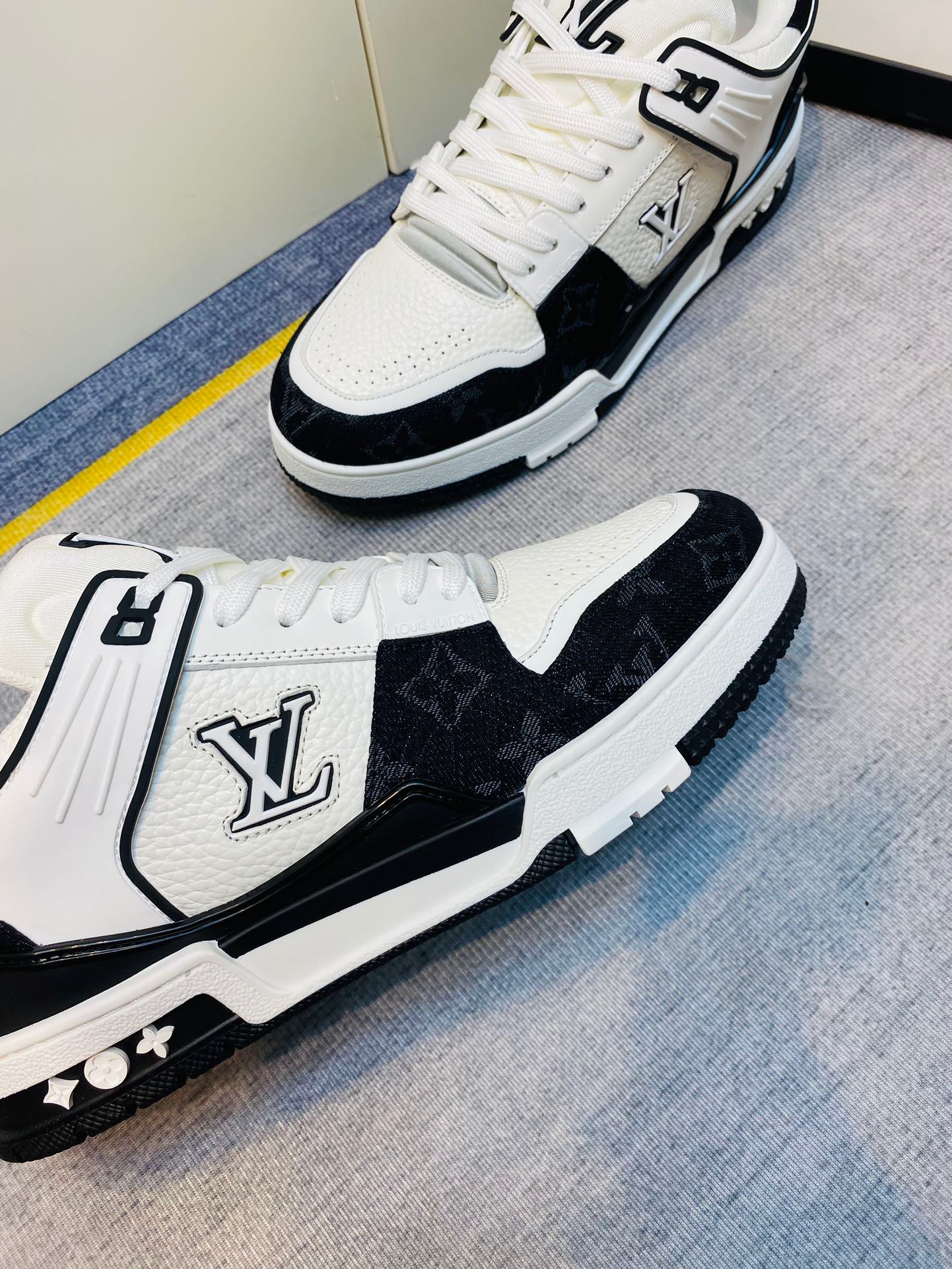 Louis Vuitton LV Trainer x Tyler Sneaker Size 40-46