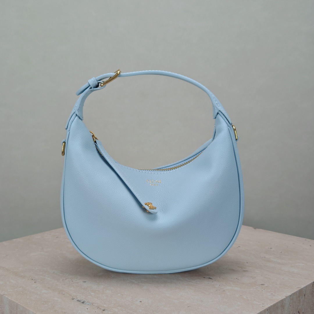 Celine 25ss Lulu Shoulder Bags Size 24*21*5cm