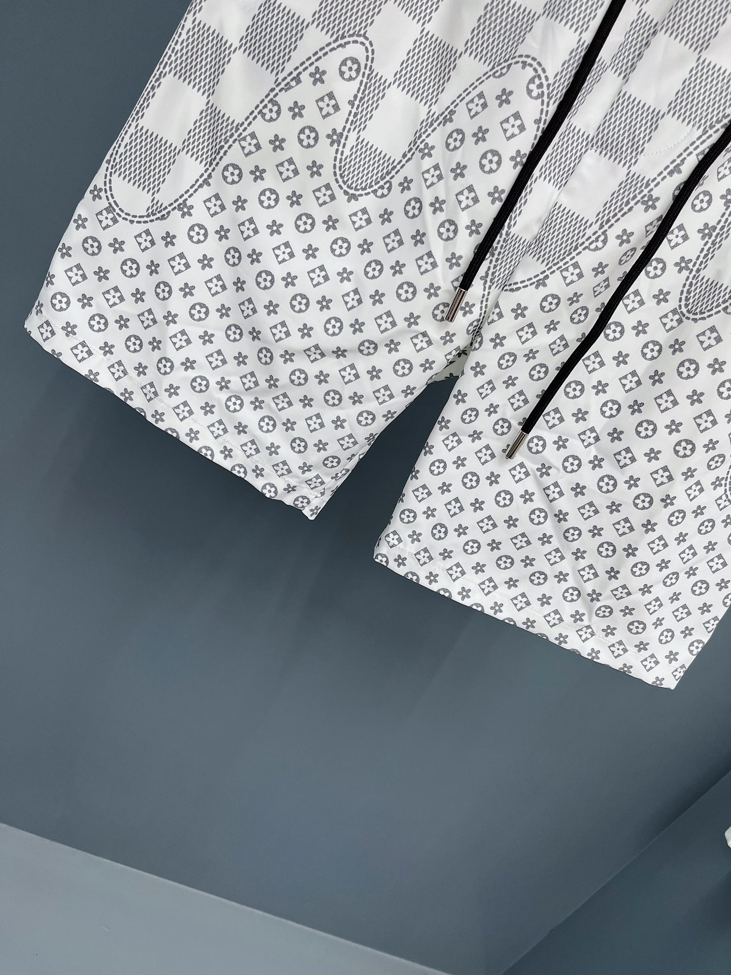 Louis Vuitton Beach Pants Size M-XXXL