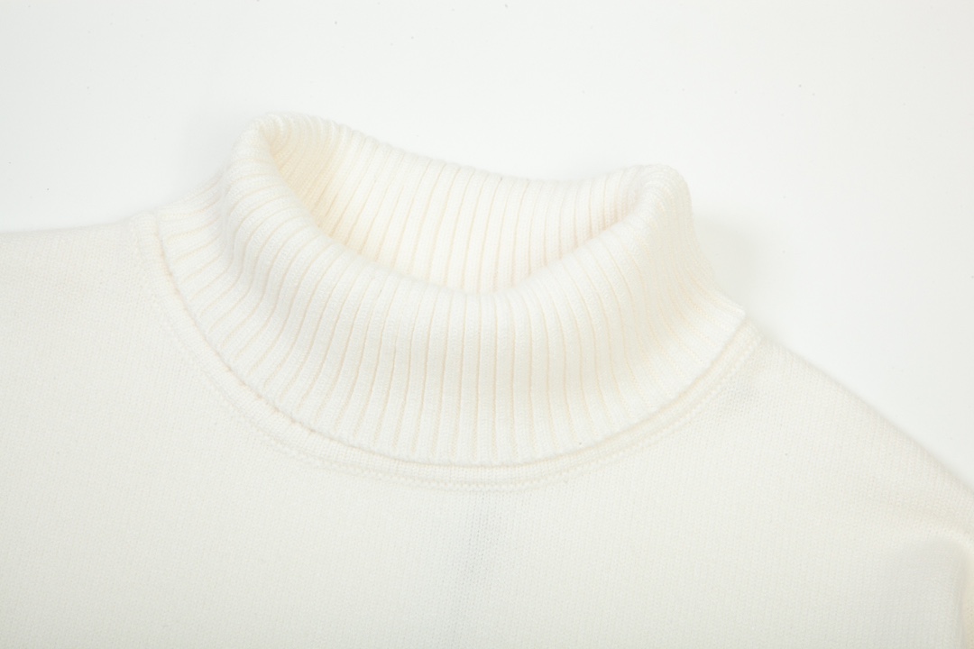 Ami Unisex Sweatshirt Size S-XL