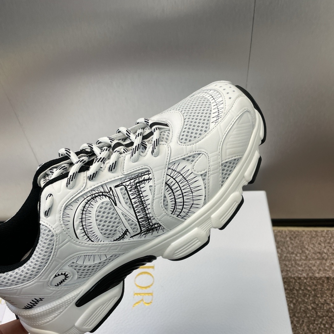 Dior Chrono Sneaker Size 35-41