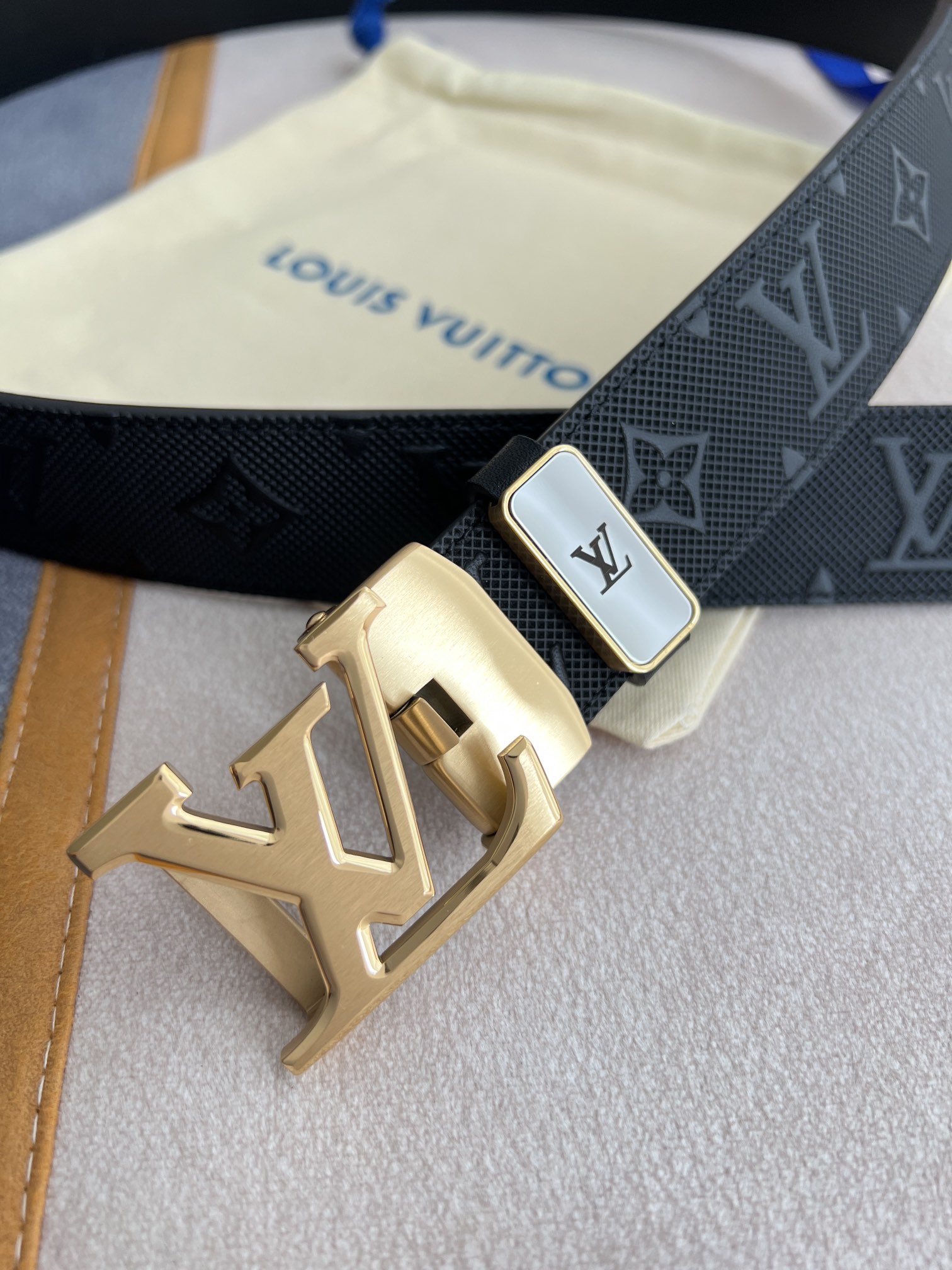 Louis Vuitton Men Belt Width 3.5cm