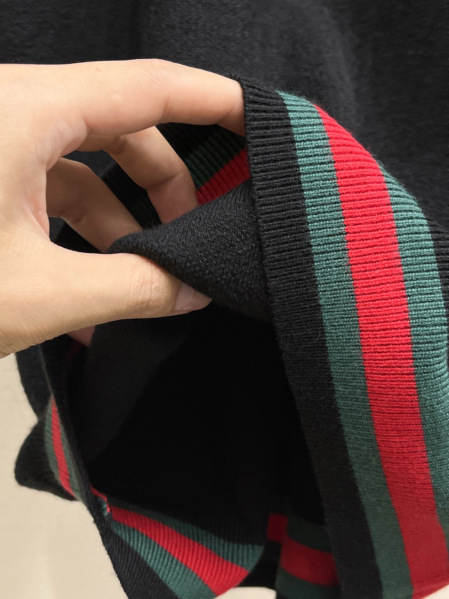 Gucci Unisex Sweatshirt Size M-XXXL