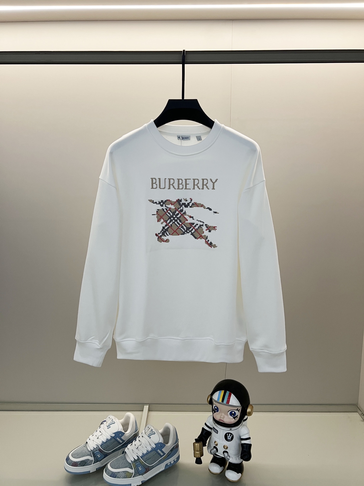 Burberry New Unisex Sweatshirt Size XS-L