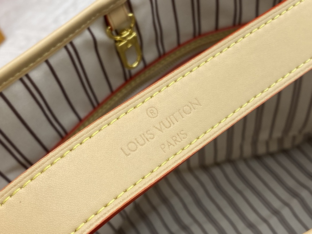 Louis Vuitton Shopping Bags 41*33*15cm