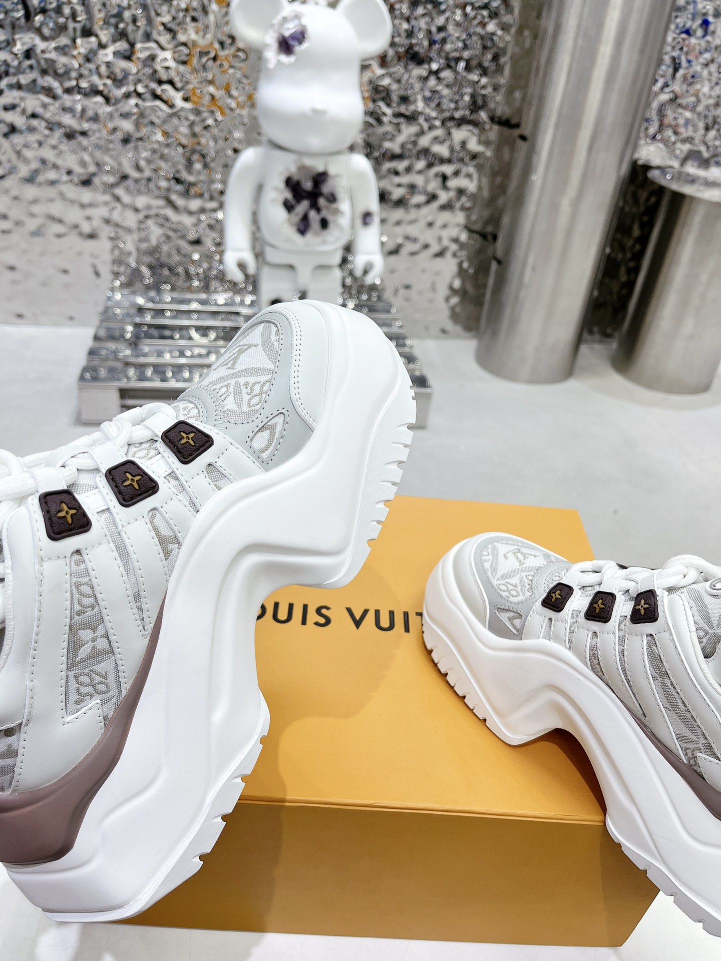 Louis Vuitton Cruise23 Archlight 2.0 Sneaker Size 36-41