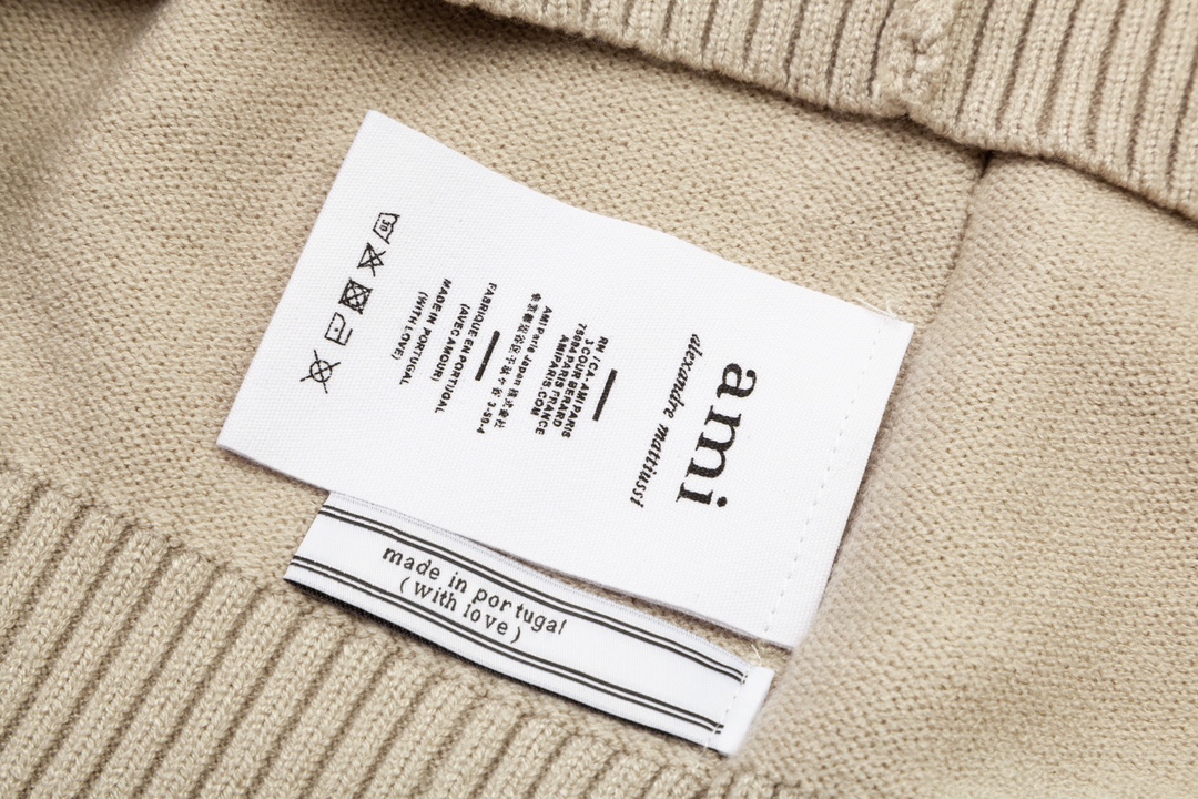 Ami Unisex Sweatshirt Size S-XL